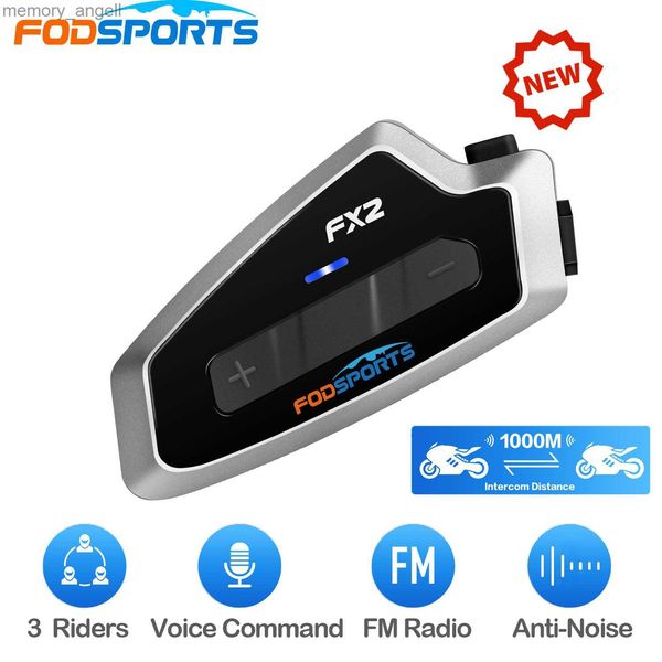 Walkie Talkie Fodsports FX2 Интерком Гарнитура для мотоциклетного шлема Беспроводная связь Bluetooth 5.0 для 3 гонщиков Домофон Велосипедный динамик Moto Communication HKD230925