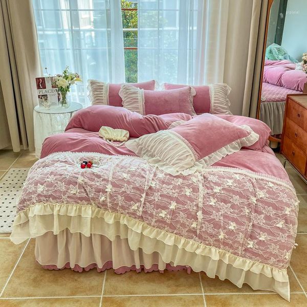 Set di biancheria da letto Fiore bianco Volant in pizzo Stile coreano principessa Velluto in pile Set Copripiumino Copriletto trapuntato o Federe gonna letto