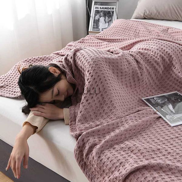 Decken Sommer Waffel Plaid Baumwolle Bett Decke Werfen Dünne Steppdecke Gestrickte Tagesdecke Home Hotel Bettdecken Grün Rosa Werfen Decken YQ230925