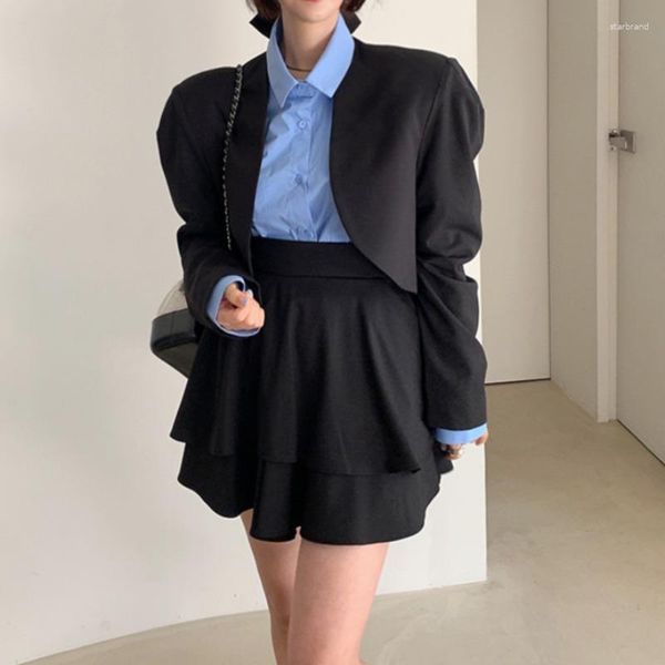 Kadın Ceketleri Güney Kore Dongdaemun Erken Bahar 2023 Retro Tasarım Kavisli Kısa Takım Ceket Siyah Top