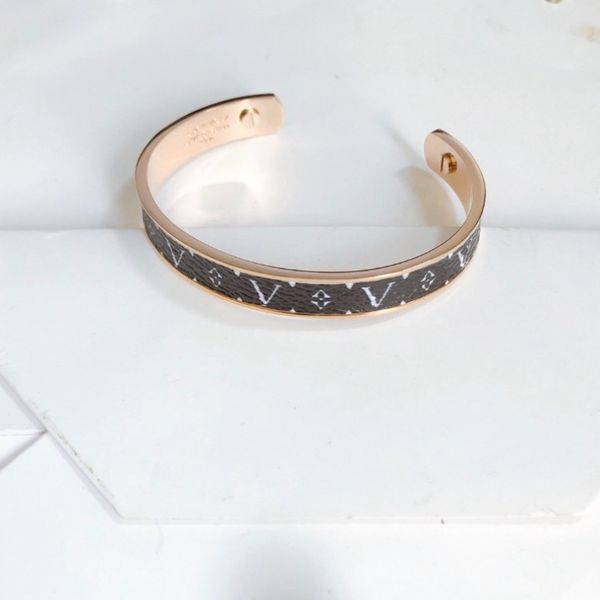 Pulseira de letras de diamante de tira 925 com design simples pulseira de meninas de alta qualidade joias de designer de luxo outono novo design para mulheres pulseira de presente de amor