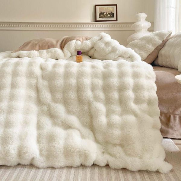 Bedding Define Winter Warm confortável confortável Faux Fur Velvet Fleece Princesa Conjunto de luxuoso Tampa de edredão Flata/travesseiro de lençol de cama ajustado