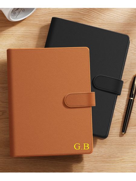 Blocos de notas PU Saffiano Couro Portátil Notebook Looseleaf Destacável Fivela Anel Grosso A5 Business Office Workbook Gift Set 230926