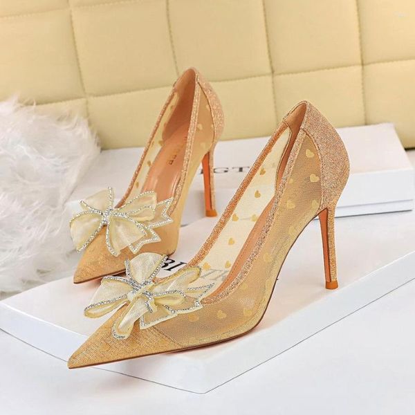 Scarpe eleganti Scarpe da donna sexy Décolleté con strass Bowknot Dolci tacchi alti Stiletto femminile Punta a punta poco profonda Party 2023 Bigtree