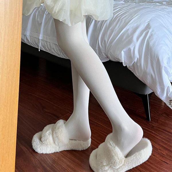 Kadınlar SOCKS Basit Stil Düz Renk Kadın Pantyhose 120D İpeksi Doku Konforlu Velvet Lolita Kravat Sonbahar Tayt