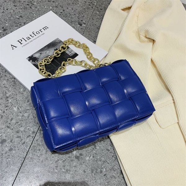 Factory wholesale shoulder bags 11 colors simple Joker solid color leather handbag classic hand-woven chain bag flip fashion mobile phone coin purse 1009#