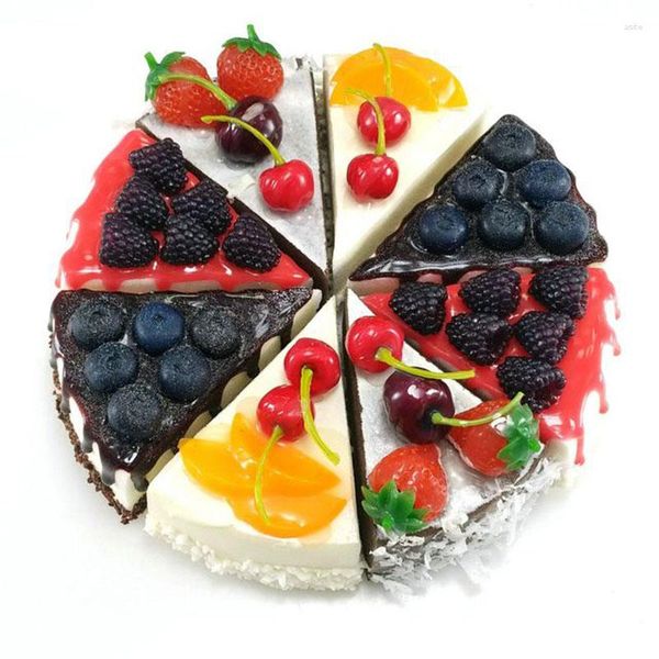 Fiori decorativi Torta artificiale Dessert Modello di simulazione Torte finte Pane Cibo Decorazione della tavola Negozio Display Pografia Puntelli