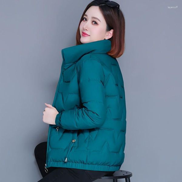 Frauengrabenmäntel 2023 Winterjacke Baumwollmantel Frauen Kurze schlanke Stehkragen Koreanische Mode Warme kleine gepolsterte