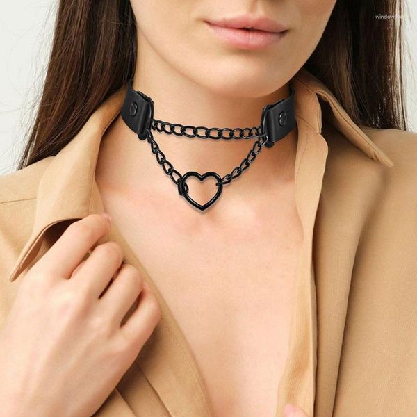 Girocollo Amore Collo a forma di cuore Collare Nero PU Pelle Schiava del sesso Anello Flirtare Giocattoli per coppie Negozio di giochi per adulti