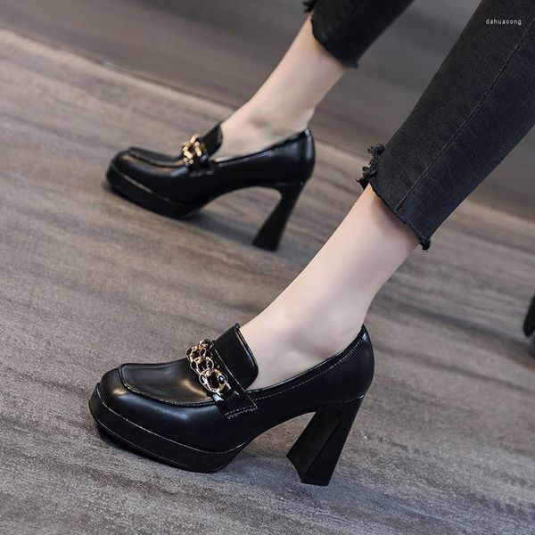 Sapatos de vestido 9cm salto alto mulheres primavera outono 2023 cabeça quadrada grossa pequena bombas de couro estilo britânico deslizamento-on sapato moderno