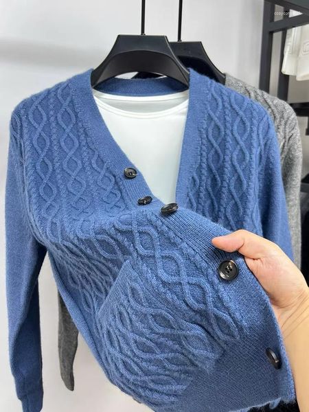 Herrenpullover, fortschrittliches Design, exquisiter Jacquard-Cardigan-Pullover, Herbst- und Wintertrend, koreanische Ausgabe, lässiger warmer gestrickter Taschenmantel