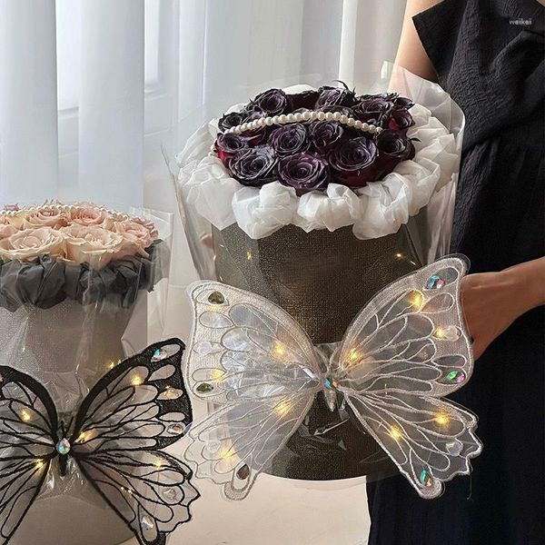 Fontes de festa Dia dos Namorados Bolo Topper Decoração Baking Flower Materiais de embalagem Inserção de borboleta grande
