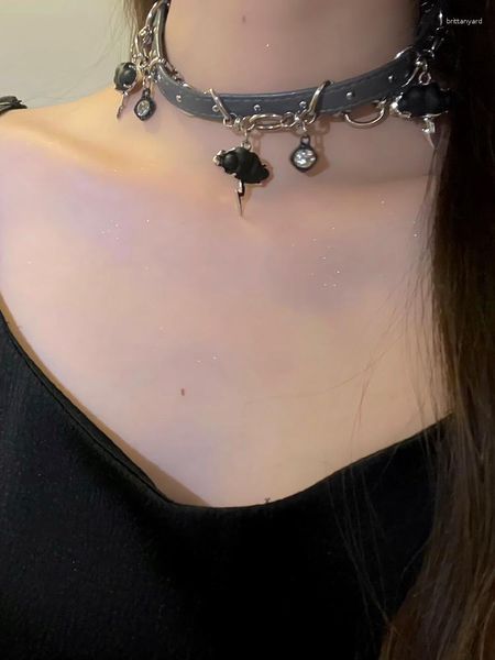 Choker Vintage Leder Statement Quaste Halskette Design Punk Style Hip Hop Y2k