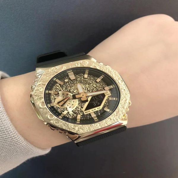 Мужские спортивные кварцевые цифровые часы GM Iced Out Watch золотые ультратонкие водонепроницаемые со съемной сборкой, мировое время, LED249K