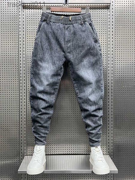 Calças de brim masculinas casuais gradiente cinza jeans homens moda 2023 solto hip hop harem calças ao ar livre corredores calças designer streetwear l230926