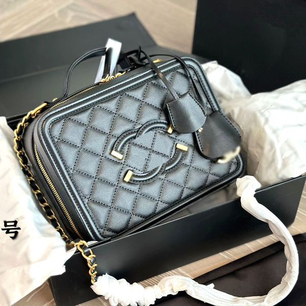 Modedesigner-Tasche Die neue Box-Make-up-Tasche aus Kaviar-Stoff kann aus einer super vielseitigen Freizeit-Kettentasche mit einer Schulter-Crossbody-Tasche in der Größe 19 x 15 cm hergestellt werden. Komplettpaket