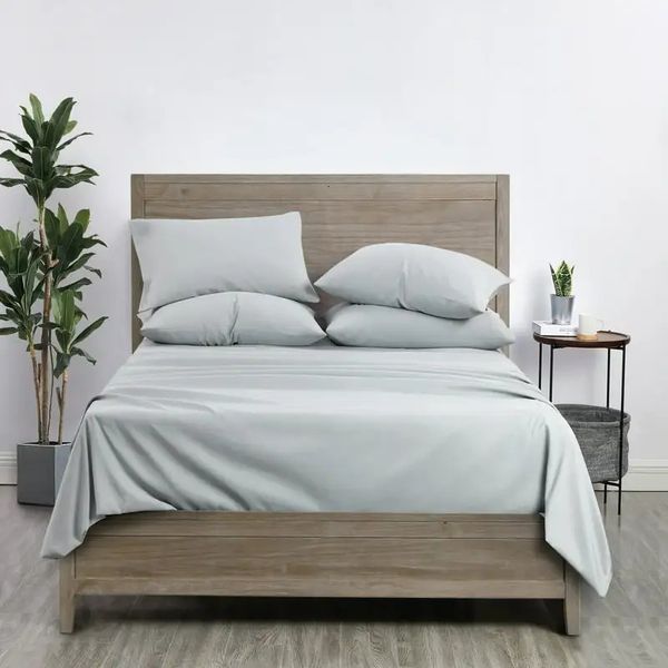 Conjuntos de cama Cooling Microfiber AdultTeen Bed Sheet Set Soft Silver Queen 4 Piece Set Kawaii Bedding Juego de Cama Full Bed 230927