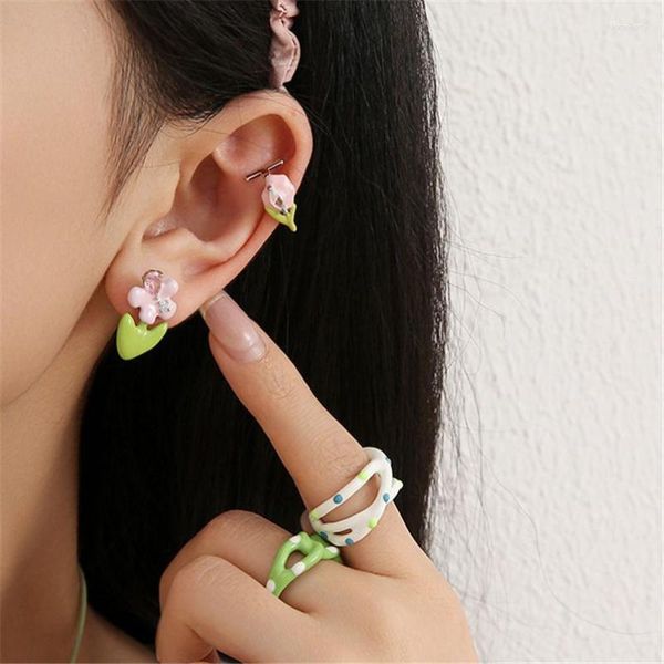 Backs Ohrringe 1pc süße Blume für Frauen rosa Emaille Ohr Manschette Clip auf koreanischen Stil Schmuck Geschenk Brincos kein Piercing