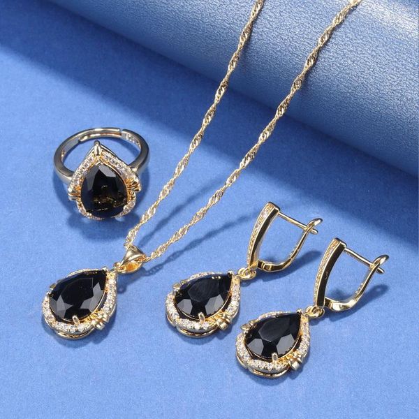 Halskette Ohrringe Set Punk-Stil Gelbgold Farbe Wassertropfen Schmuck Spiele und Ohrringe für Frauen trendige Accessoires