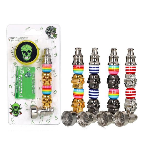 Conjunto de cachimbos manuais de metal estilo caveira com moedor de plástico para ervas secas e filtro de tela em cores misturadas de embalagem em blister