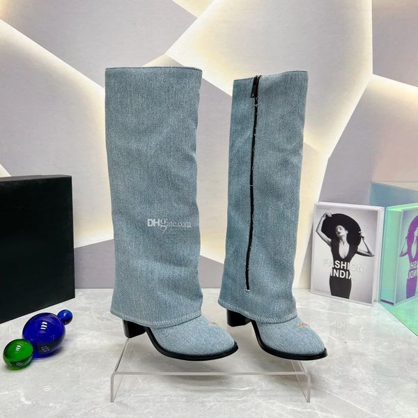 Novo Denim Meio Joelho Zip Cowboy Viola Botas Chunky Block Saltos Pontiagudos Botas Femininas Designer de Luxo Sola de Couro Bota Moda Sapatos de Festa Calçados de Fábrica