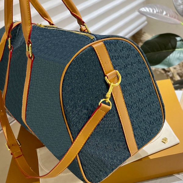 Designer Duffle Bag Saco de Viagem Bagagem Designers Duffel Bags Homens Mulheres Denim Bolsas Moda Clássico Grande Capacidade Azul Tote Tamanho 45cm