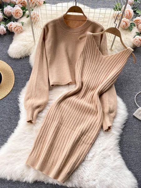 Arbeit Kleider Runway Frauen Gestrickte Set Lose Kurze Pullover Fledermaus Ärmel Top Pullover Sexy Bodycon Strap Süße Vestido Zwei Stück anzüge