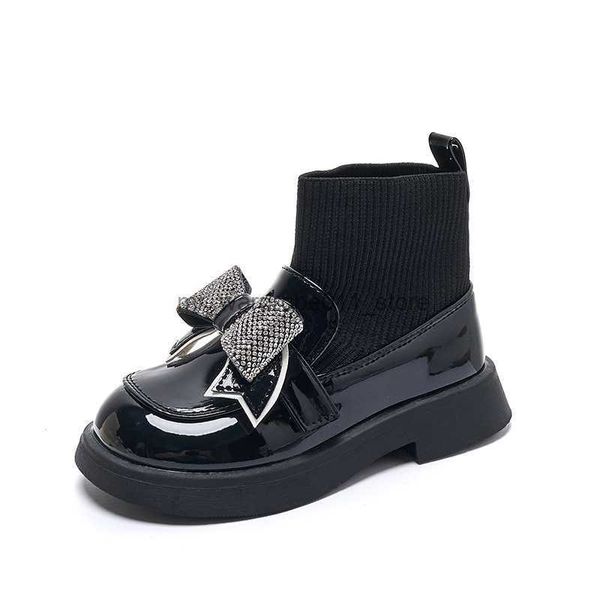 Stiefel Kinder Stiefeletten für Mädchen Haken Schleife 2023 Glänzend Einfache Strass Bogen Casual Prinzessin Socke Stiefel Casual Kinder Mode PU Q230926