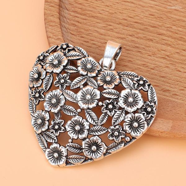 Anhänger Halsketten 2 teile/los Tibetischen Silber Hohl Offene Blume Blatt Herz Charms Anhänger Für DIY Halskette Schmuck Machen Erkenntnisse Zubehör