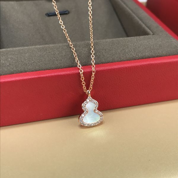 Collana con ciondolo con diamante placcato oro 18 carati Collana classica con ciondolo a forma di zucca in acciaio al titanio Collana fortunata da donna con gioielli firmati regalo per il commercio all'ingrosso