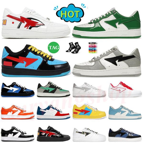 Designer sapatos casuais 2023 moda tubarão estrela sk8 baixo couro de patente preto branco azul foguete guaxinim laranja camuflagem jogging homens mulheres esportes tênis treinadores