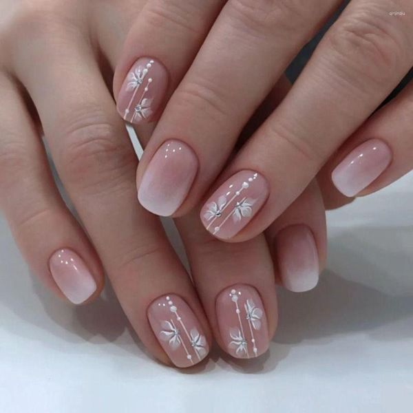 False unhas 24pcs com gradiente branco rosa e designs de flores falsas dicas de arte de unhas curtas redondas