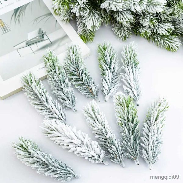 Decorazioni natalizie 20/10 pezzi Rami di pino di neve artificiale Albero di Natale Decorazioni di nozze Desktop fai da te Soggiorno Piante da cucina di casa