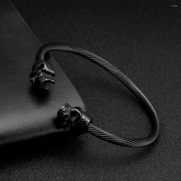 Bracciale Vintage Black Skull Acciaio inossidabile Uomo Maschio Braccialetti aperti Braccialetti Punk Sportivo Outdoor Polsino scheletro Pulsera