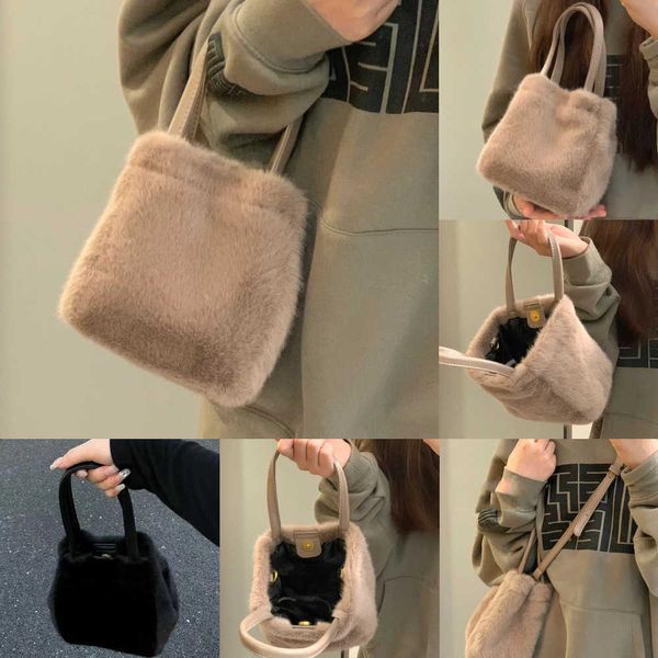 Damen-Abendtaschen, niedlicher Stil, Plüsch-Eimertasche für Damen, koreanische Version, neues hochwertiges kleines Design, Pendler-Handheld 230828