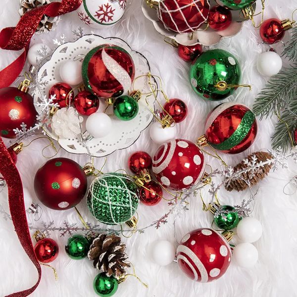 Noel Dekorasyonları Noel Ball Dekorasyonu Noel Ağacı Kolye Aksesuarları 42pcs Hediye Kutusu Mağazası Penceresi El Aile Kapalı Hediyeler 230927