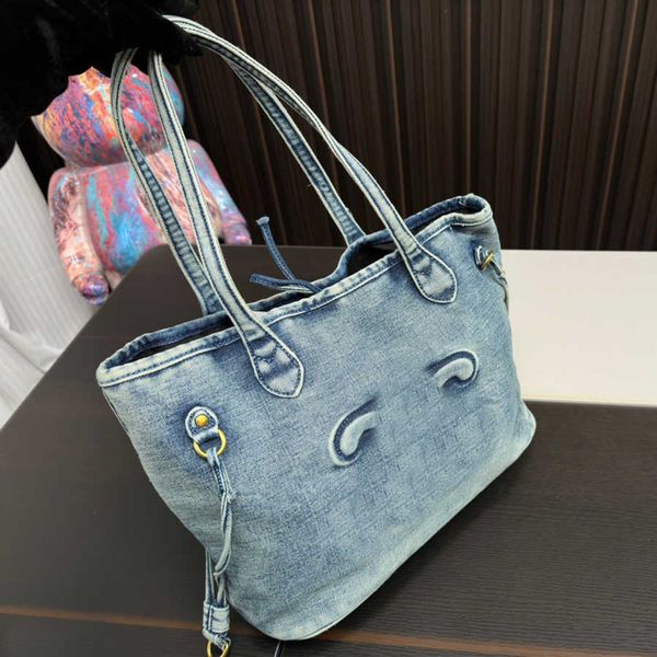 Trendy Ce Canvas Einkaufstasche Damen Designer Tasche Mode Luxurys Handtasche Umhängetasche Dame Geldbörse Umhängetasche Weiche große Kapazität Einkaufstasche Großhandel Totes 230927