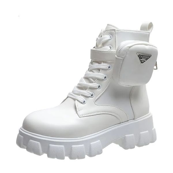 Botas de inicialização em botas de tornozelo de motocicleta cunhas femininas rendas até plataformas branco preto couro oxford sapato botas mujer saco 230928