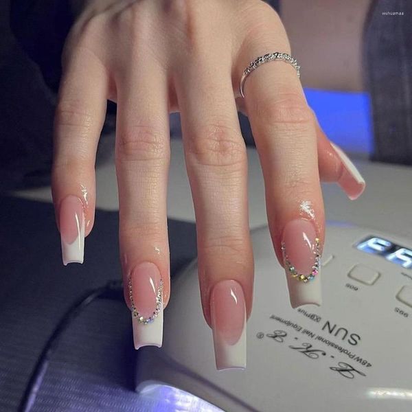 Unghie finte manicure indossabile francese finto staccabile copertura completa testa quadrata stampa sulle punte delle unghie da donna