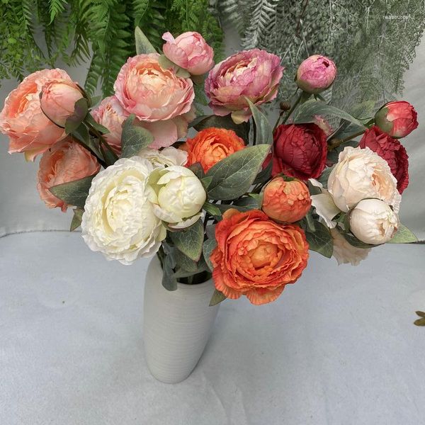 Flores decorativas 5 PCS realista buquê de flores artificiais decoração de casa 3 cabeça qualidade falso peônia casamento segurando decoração de quarto nupcial