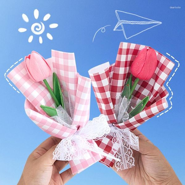 Fiori decorativi Tulipano artificiale Fiore Mini bouquet rifinito Carino con confezione regalo di nozze per il giorno degli insegnanti ospiti