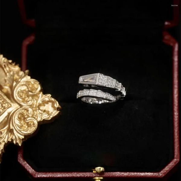 Кольца-кластеры, изысканный цирконий, змеиная кость для женщин, роскошный серебряный цвет, оригинальное кольцо, свадебные банкетные украшения