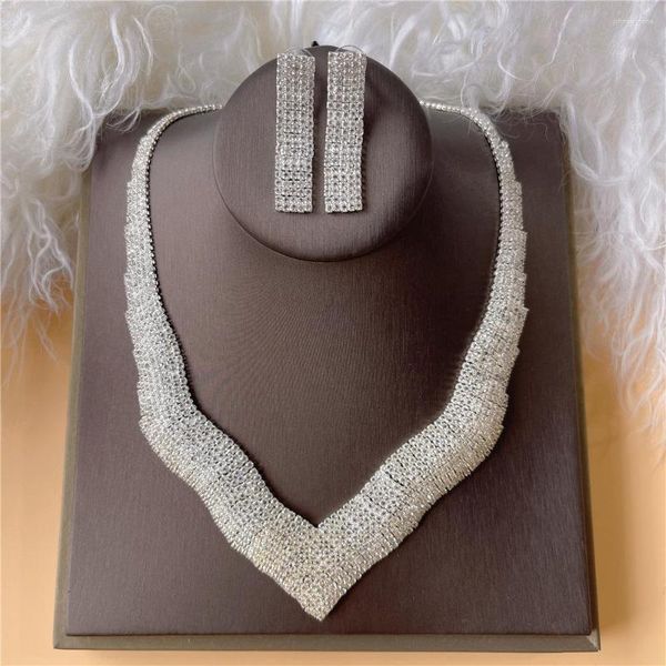 Anhänger Halsketten Damen Schmuck Set 2 Modische Strass Kristall Halskette Ohrringe Mode Braut Accessoires Großhandel