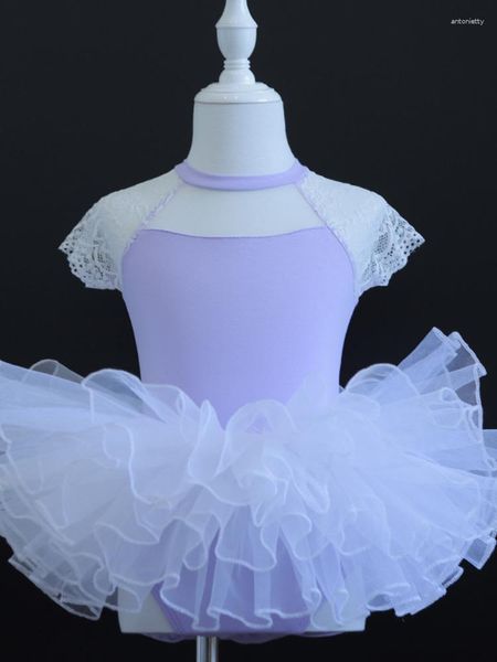 Stage Wear Slim Fit Ballet Girl Waltz Dance Suit Linea moderna per adulti Abiti latini Patchwork in pizzo Costumi femminili Costume per bambini Elegante