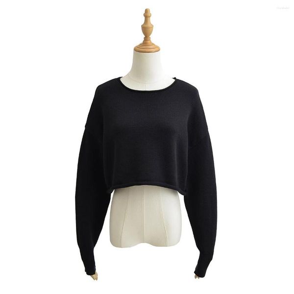 Maglioni da donna Maglieria invernale Moda coreana ritagliata per le donne 2023 Abiti autunnali Pullover Top nero a maniche lunghe rosa lavorato a maglia