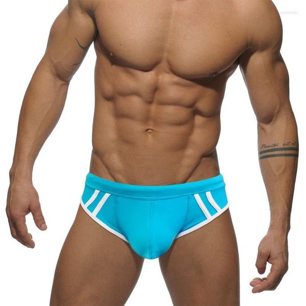 Costumi da bagno da uomo 2023 Estate Uomini di marca Montaggio Slip Uomo Costume da bagno Spiaggia Corto Surf Ancoraggio Sexy a vita bassa