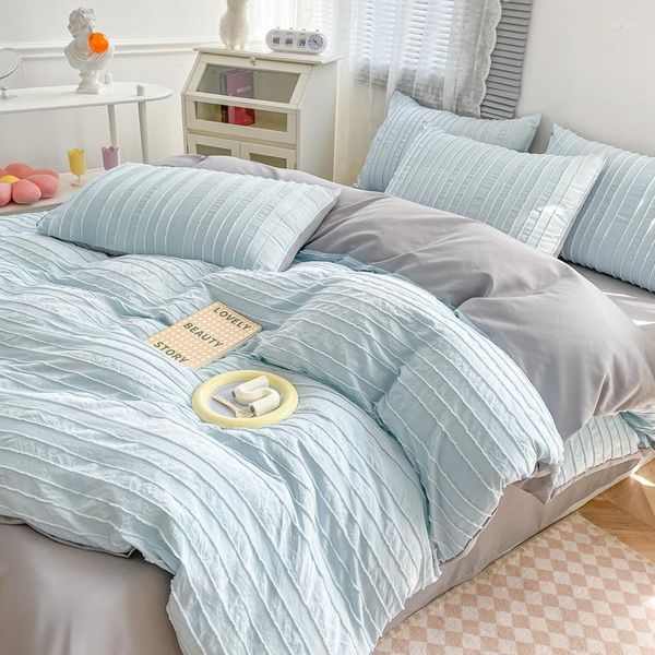 Yatak takımları 150/180/200cm gri-mavi basit şerit fırçalanmış yatak tabakası yastık kılıfı dört parçalı bahar sonbahar seti m046-4
