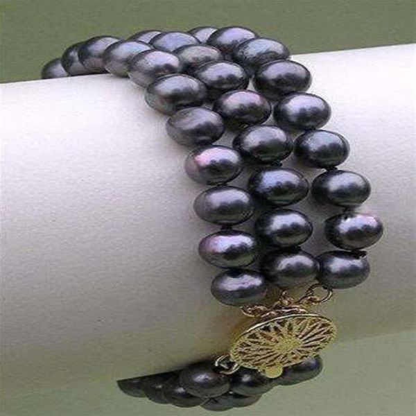 Bracciale con perle nere di Tahiti naturali da 8-9 mm a 3 fili W263v