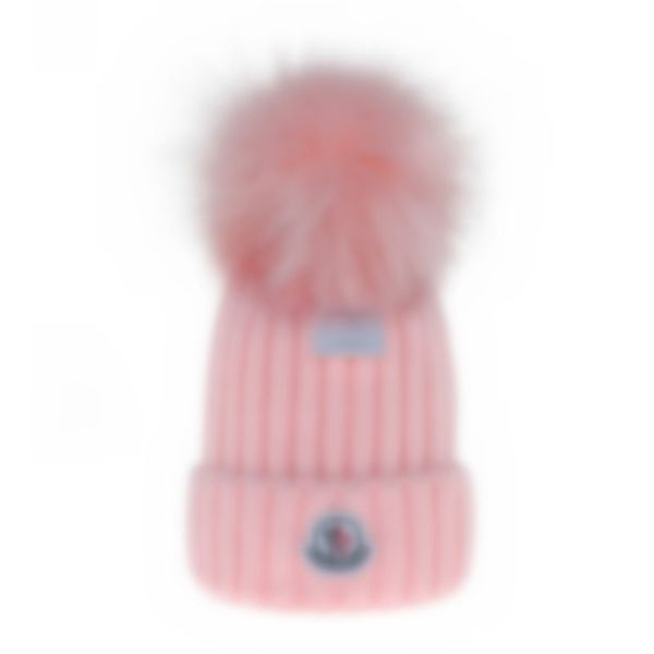 Yeni Beanie/Kafatası Kapakları Tasarımcı Moda Faks Kürk Beanie Nefes Alabilir Erkek Kadın İçin Sıcak Kaşmir Şapka Tut 7 Renk Yüksek kaliteli A-06