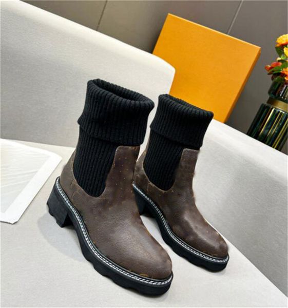 Botas de cano curto Beaubourg de luxo couro liso biqueira sola de borracha escritório elegante salto alto 1AABU3 Combat Chunky Winter Martin tênis com caixa